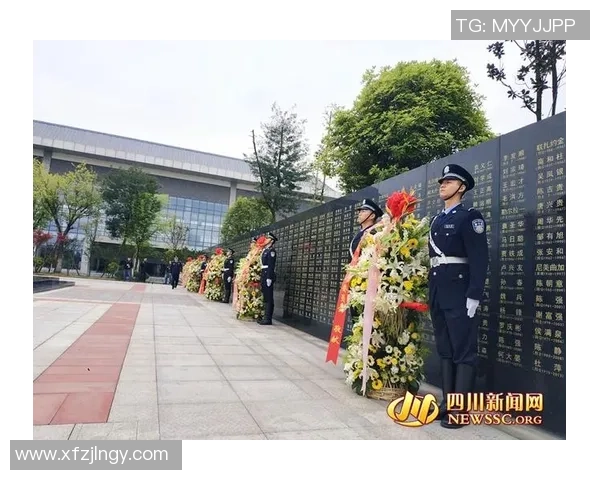 朗斯球迷心脏骤停离世下场主场比赛将举行哀悼仪式